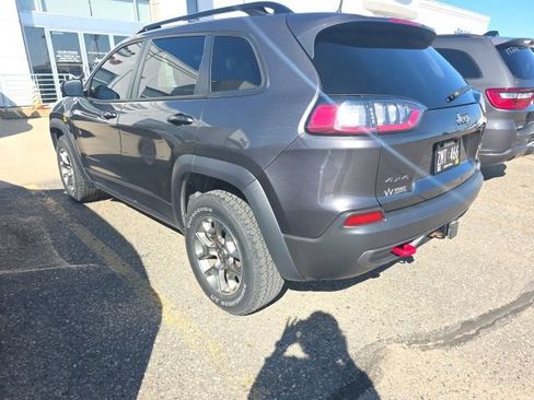 Used 2022 Jeep Cherokee Trailhawk w/ Trailer Tow Group AWD/4WD image 2