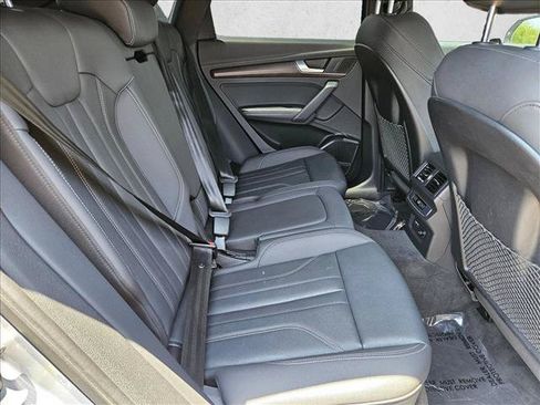 Used 2021 Audi Q5 2.0T Premium Plus w/ Premium Plus Package AWD/4WD image 24