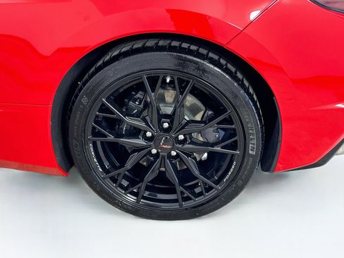 Used 2024 Chevrolet Corvette Stingray Coupe w/ 1LT RWD image 30