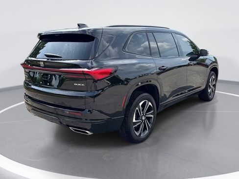 Used 2026 Buick Enclave Sport Touring w/ Power Package FWD image 8