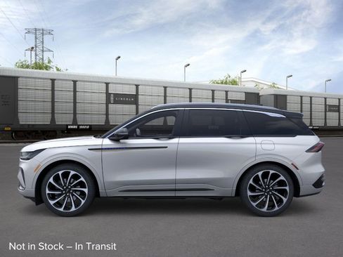 New 2026 Lincoln Nautilus Black Label image 3