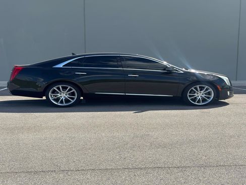 Used 2013 Cadillac XTS Premium w/ Driver Assist Package AWD/4WD image 8