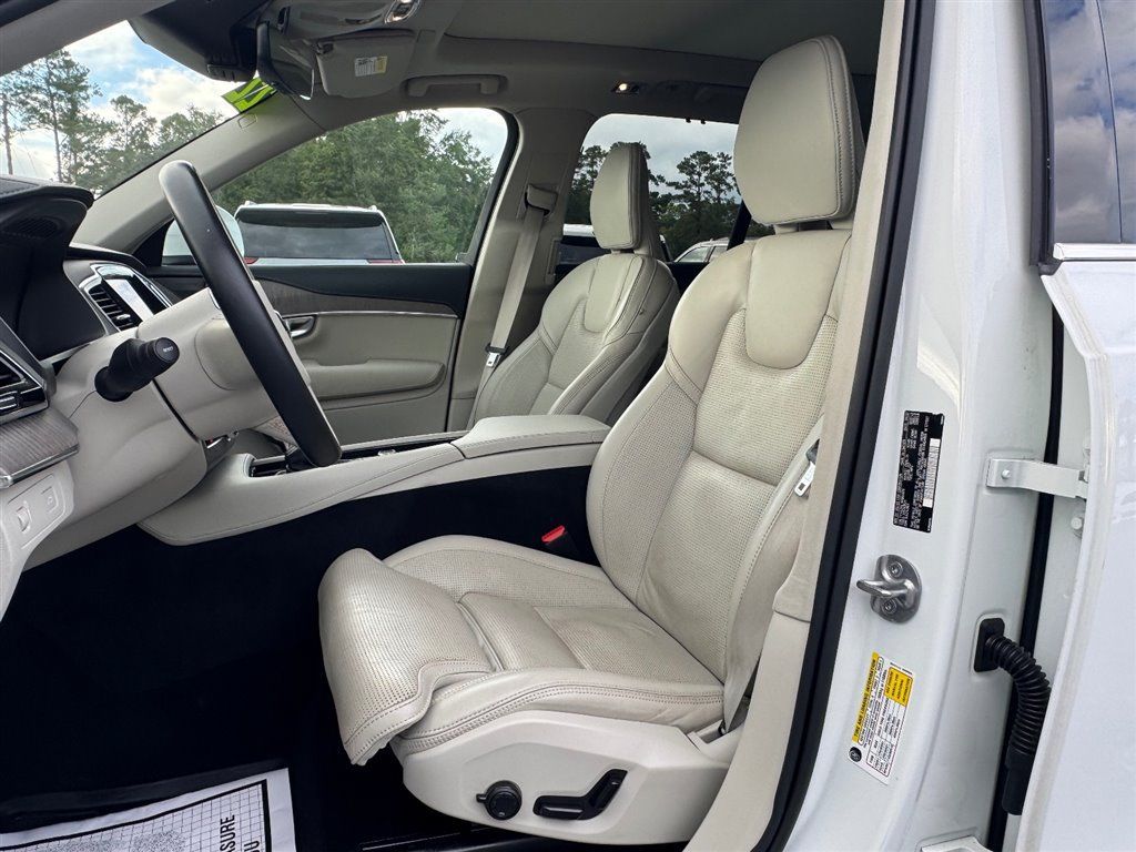 Used 2022 Volvo XC90 T6 Inscription w/ Advanced Package AWD/4WD image 18