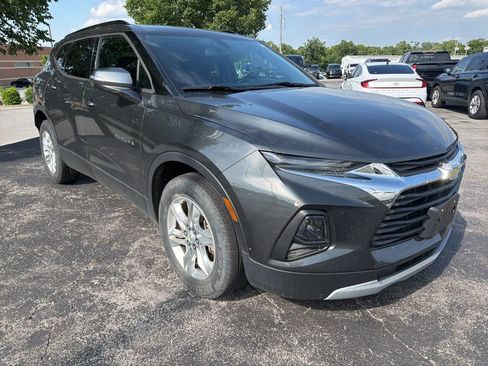 Used 2019 Chevrolet Blazer LT AWD/4WD image 2