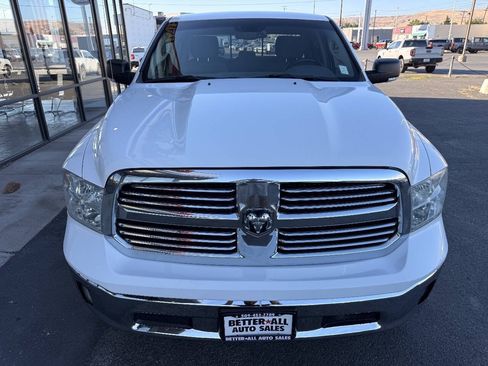 Used 2017 RAM 1500 Classic SLT w/ SLT Plus D←cor Group AWD/4WD image 7
