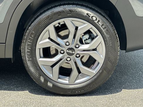 Certified 2024 Kia Seltos S AWD/4WD image 36