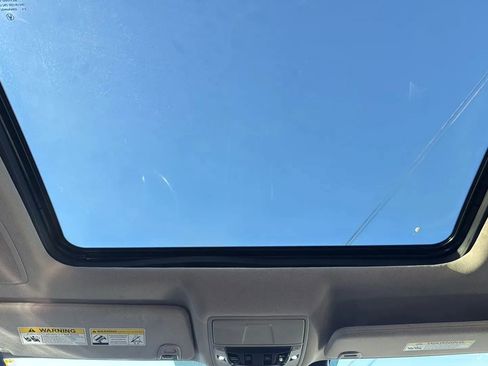 Used 2020 Acura RDX SH-AWD Technology Pkg Sport Ut image 29