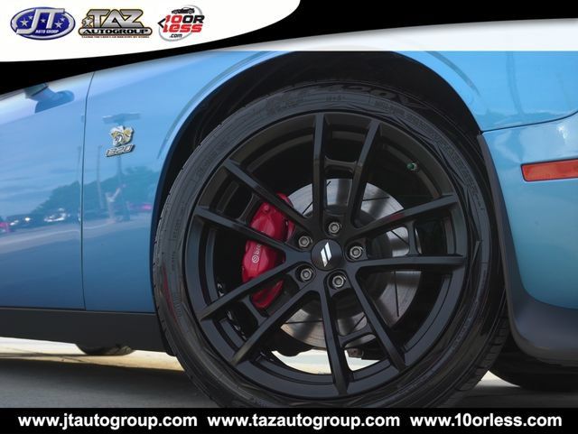 Used 2019 Dodge Challenger R/T Scat Pack w/ 1320 Drag Pack RWD image 13