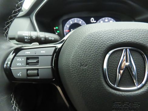 Used 2024 Acura Integra A-Spec image 11