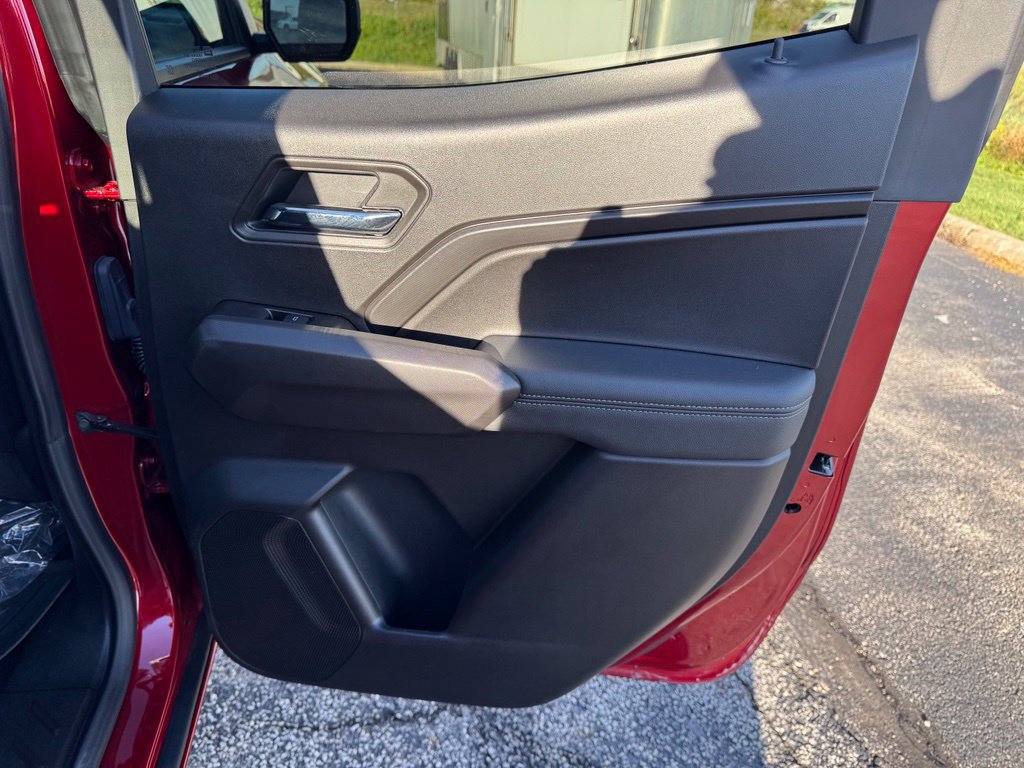 New 2026 Chevrolet Colorado LT w/ Advanced Trailering Package AWD/4WD image 23