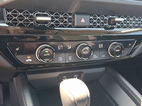 Used 2023 Honda Accord EX-L image 17