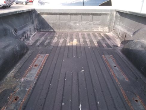 Used 2013 RAM 2500 Tradesman w/ Chrome Appearance Group image 8