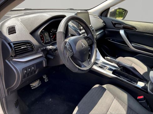 Used 2022 Mitsubishi Eclipse Cross LE AWD/4WD image 18