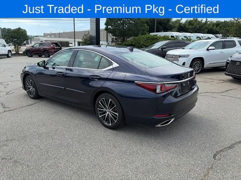 Certified 2022 Lexus ES 350 w/ Premium Package FWD image 2
