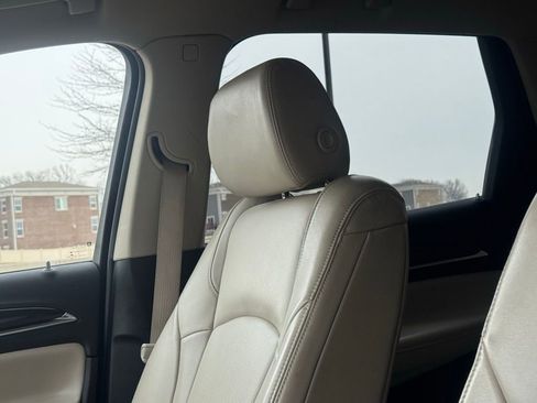 Used 2018 Buick Enclave Essence image 20