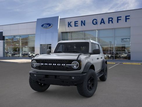 New 2026 Ford Bronco Outer Banks AWD/4WD image 2