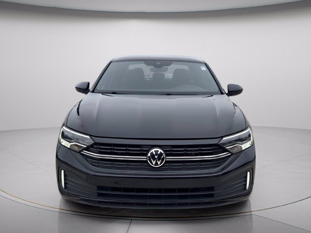 Used 2024 Volkswagen Jetta Sport FWD image 9