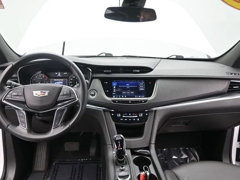 Used 2021 Cadillac XT5 Premium Luxury AWD/4WD image 39