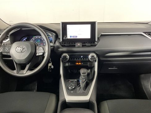 Used 2023 Toyota RAV4 LE AWD/4WD image 15