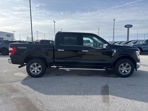 Used 2023 Ford F150 Lariat image 4