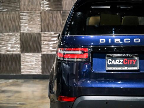 Used 2019 Land Rover Discovery HSE Luxury image 44