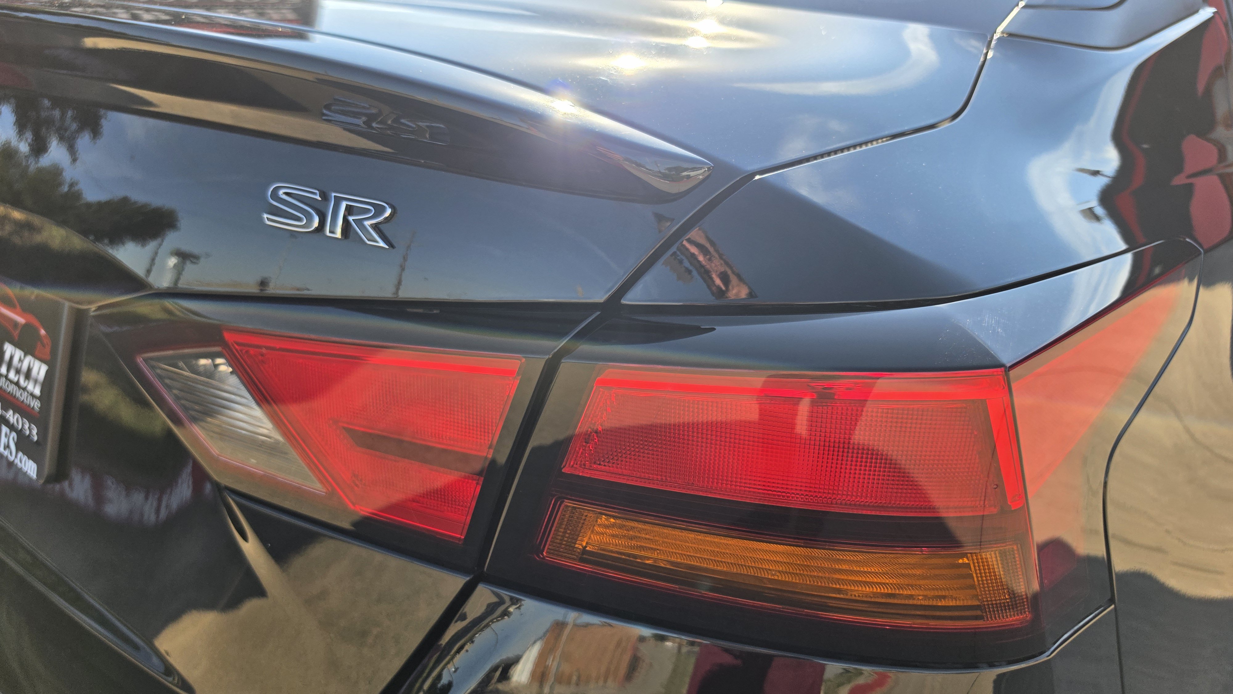 Used 2020 Nissan Altima 2.5 SR FWD image 9