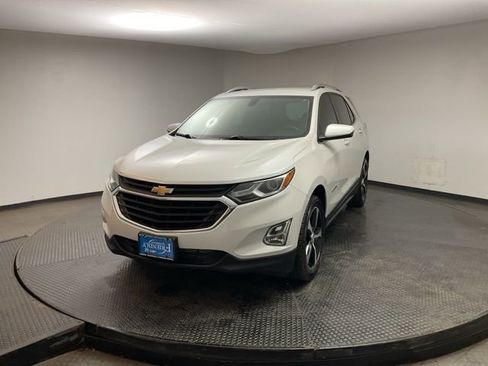 Certified 2019 Chevrolet Equinox LT image 4