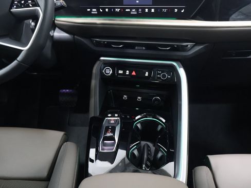 Certified 2025 Audi Q5 Premium Plus w/ Premium Plus image 20