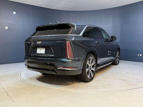 New 2025 Cadillac Escalade IQ Luxury 1 image 8