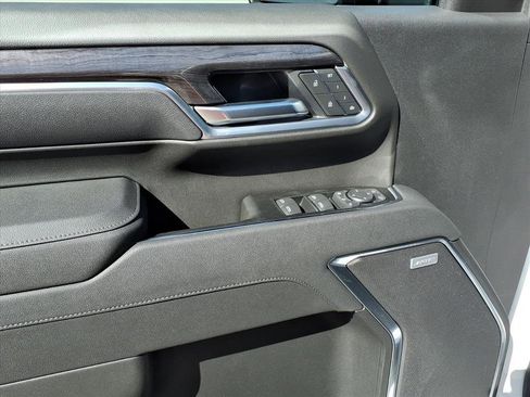 New 2026 Chevrolet Silverado 2500 LTZ w/ LTZ Premium Package image 11