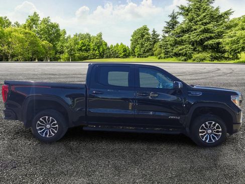 Used 2019 GMC Sierra 1500 AT4 w/ AT4 Premium Package AWD/4WD image 4