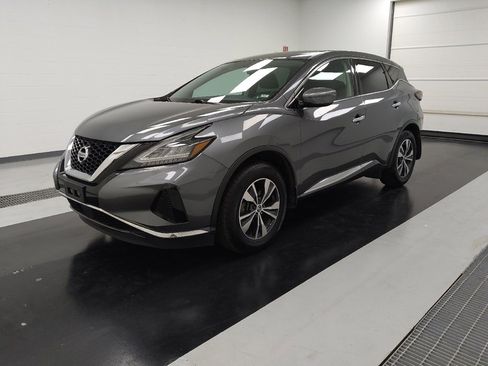 Used 2019 Nissan Murano S FWD image 3