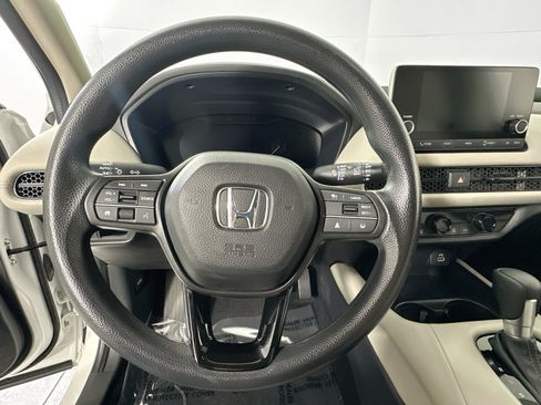 Used 2024 Honda HR-V LX image 11