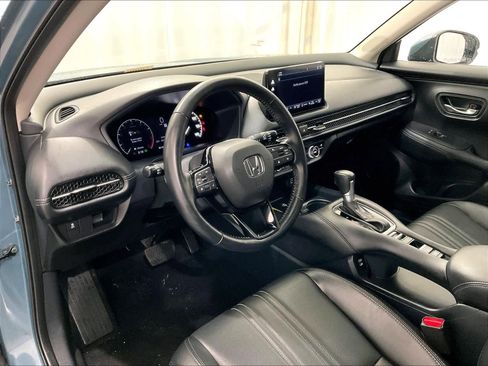 Used 2025 Honda HR-V EX-L image 8