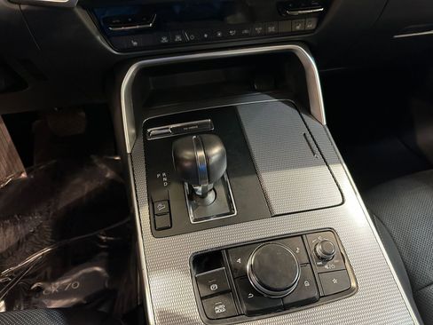 Used 2025 MAZDA CX-70 3.3 Turbo w/ Preferred Package image 41