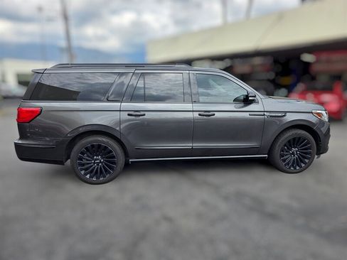Used 2018 Lincoln Navigator L Reserve image 8