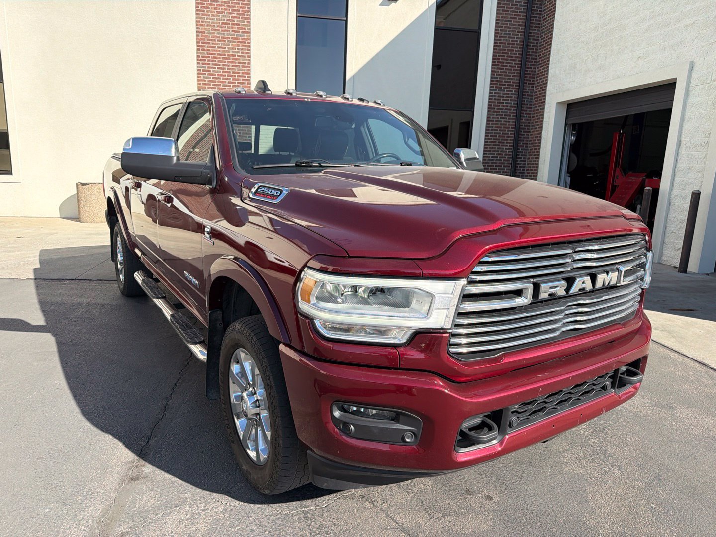Used 2019 RAM 2500 Laramie AWD/4WD image 25