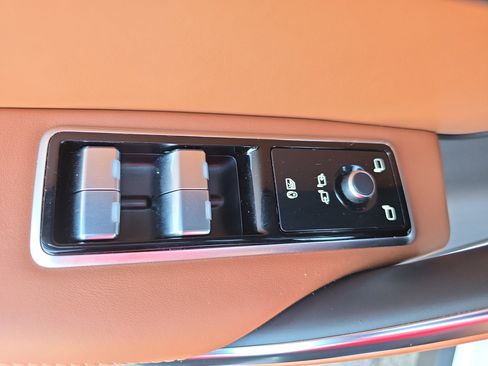 Used 2024 Jaguar F-PACE R-Dynamic S image 26