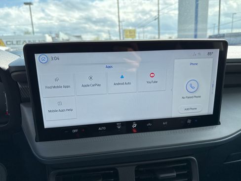 New 2025 Ford Maverick XL w/ Equipment Group 101A AWD/4WD image 24