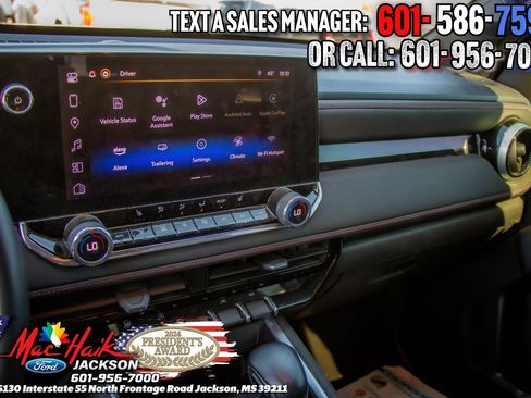 Used 2024 Chevrolet Colorado Z71 w/ Z71 Convenience Package 2 image 12