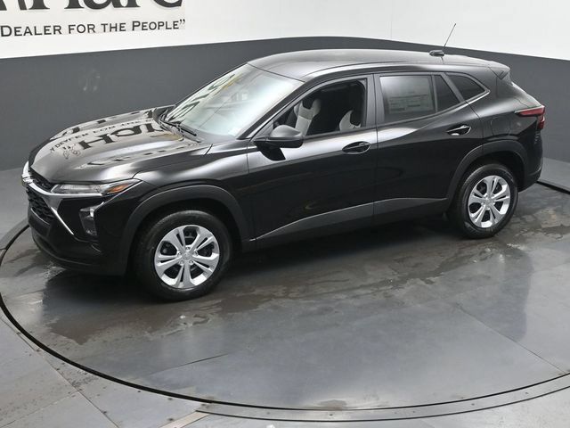 New 2026 Chevrolet Trax LS FWD image 23