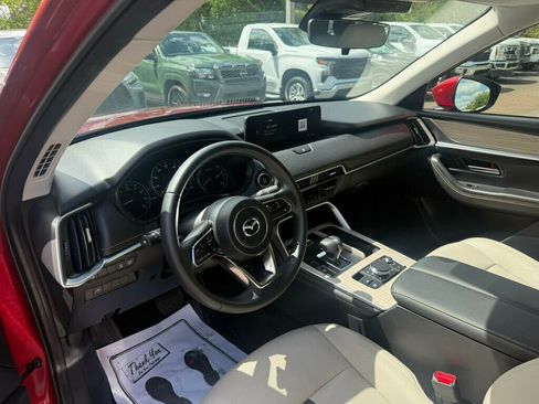 Used 2024 MAZDA CX-90 3.3 Turbo w/ Preferred Package image 3