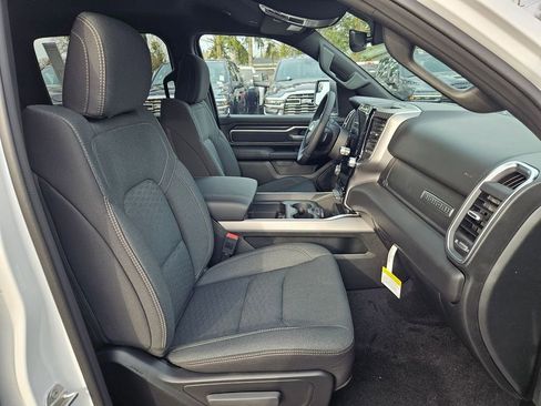 New 2026 RAM 1500 Big Horn AWD/4WD image 19