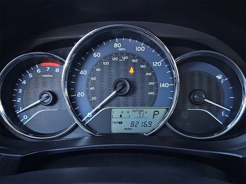 Used 2016 Toyota Corolla L image 18