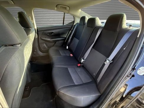 Used 2024 Nissan Sentra SV FWD image 21