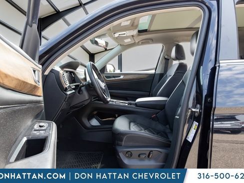 Used 2024 Volkswagen Atlas SE FWD image 3