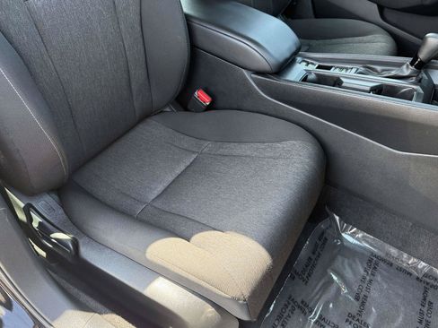 Used 2023 Honda Accord LX image 11