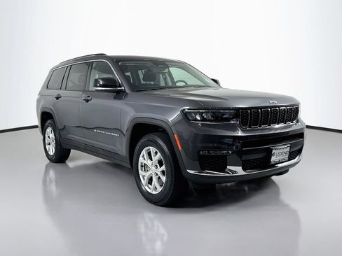 Used 2024 Jeep Grand Cherokee L Limited AWD/4WD image 4