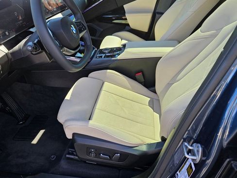 Used 2026 BMW X3 xDrive30 w/ Premium Package AWD/4WD image 15