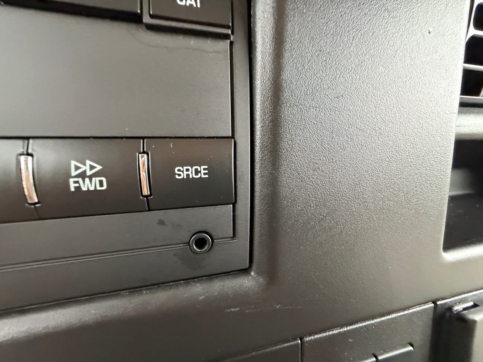 Used 2024 Chevrolet Express 3500 LT w/ LT Preferred Equipment Group RWD image 32
